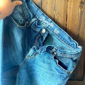 30 x 32 Men’s Wrangler Retro Slim Boot Jeans